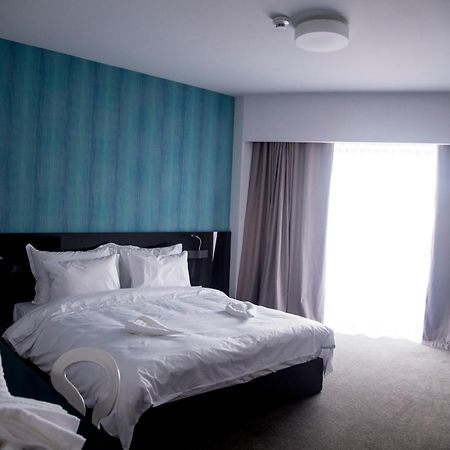 Hotel Tempo Târgu-Mureş Zewnętrze zdjęcie