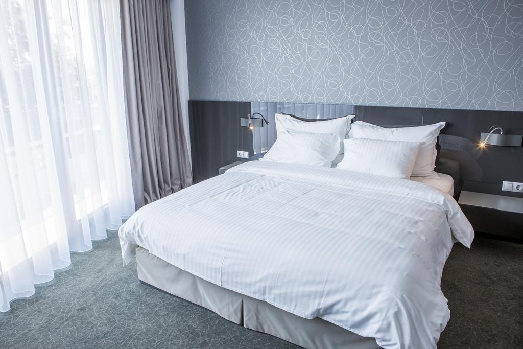 Hotel Tempo Târgu-Mureş Zewnętrze zdjęcie