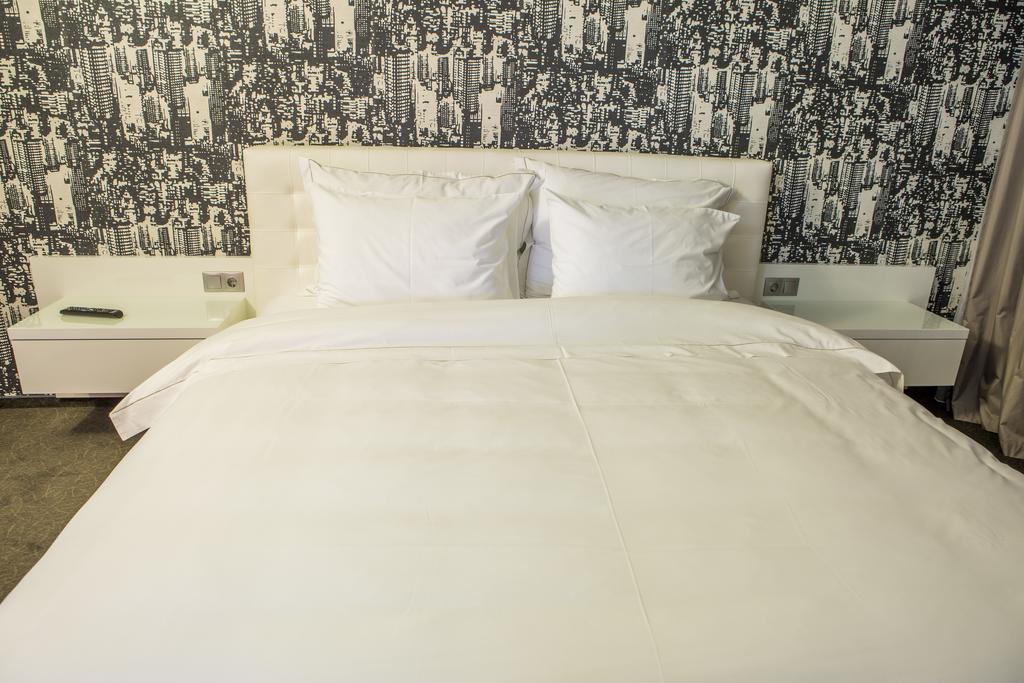 Hotel Tempo Târgu-Mureş Zewnętrze zdjęcie
