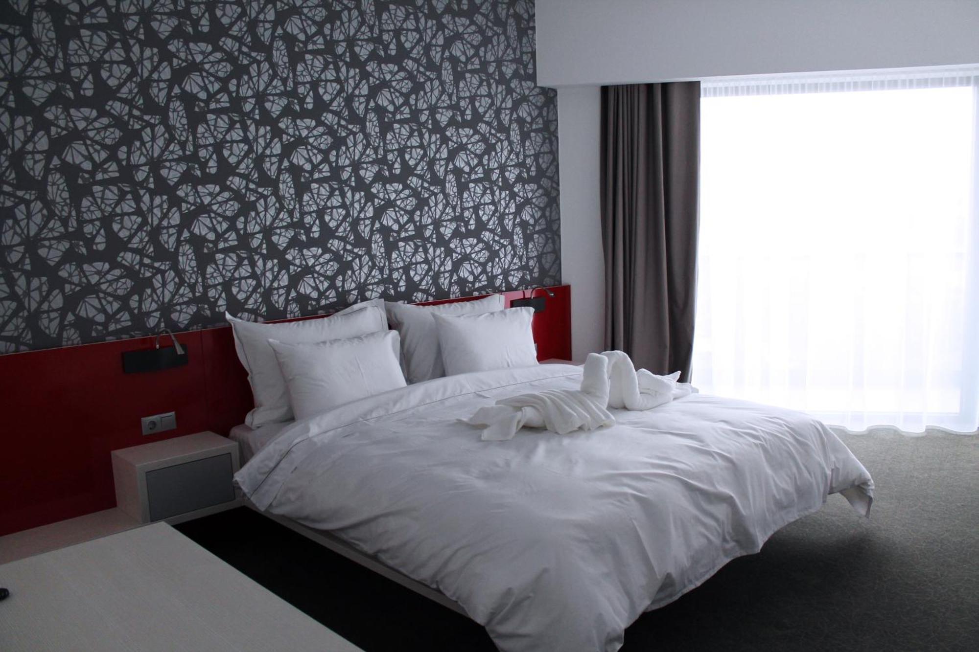 Hotel Tempo Târgu-Mureş Zewnętrze zdjęcie