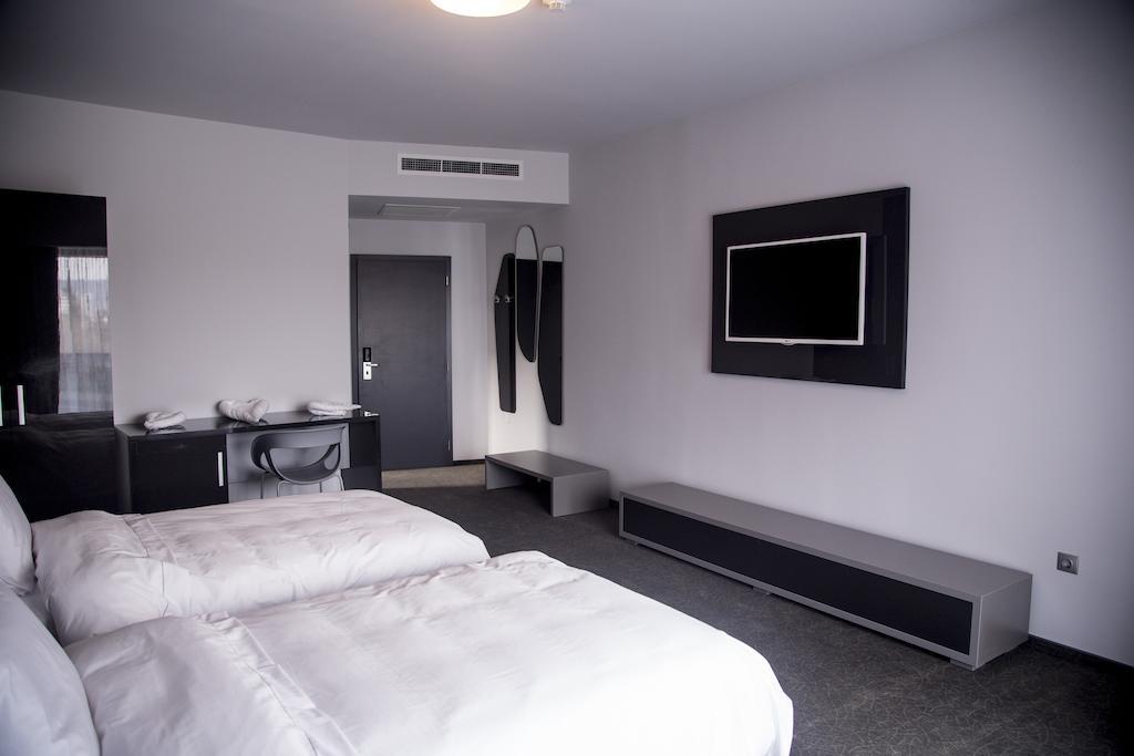 Hotel Tempo Târgu-Mureş Pokój zdjęcie