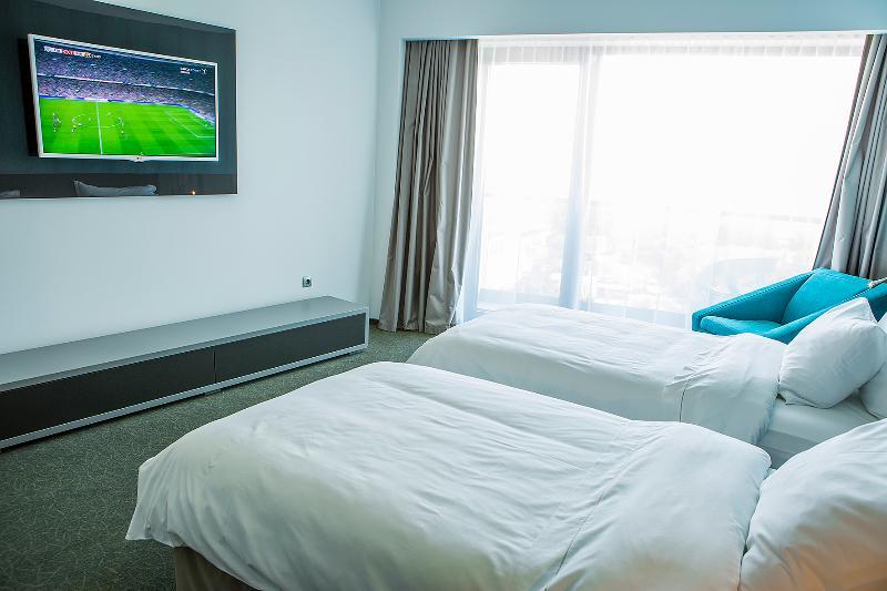 Hotel Tempo Târgu-Mureş Zewnętrze zdjęcie